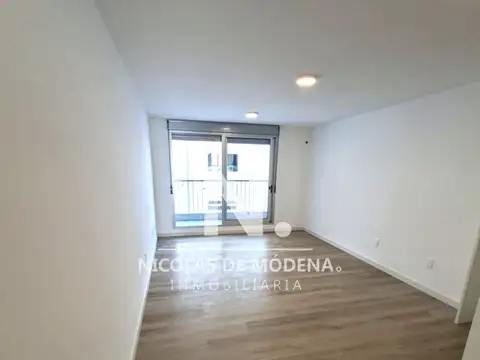 venta Apartamento de 2 dormitorios a Estrenar con Patio en Cordón - Montevideo!