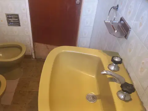 SE VENDE DEPARTAMENTO 3 AMBIENTES 