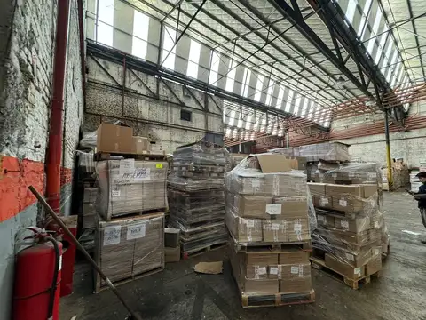 Galpón en Benito Martin Quinquela