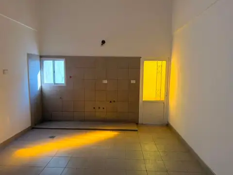 Casa en Venta en Godoy Cruz, USD 80.000