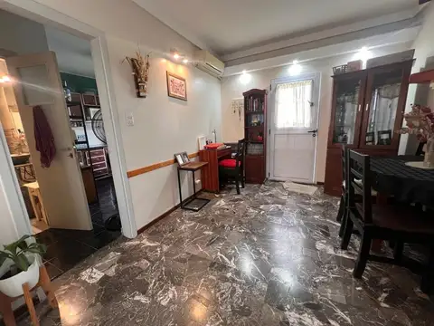 Depto Tipo Casa en Venta 32 años
