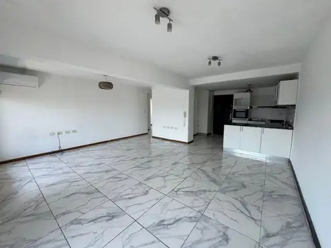Departamento en Alquiler en Echesortu, $ 780.000