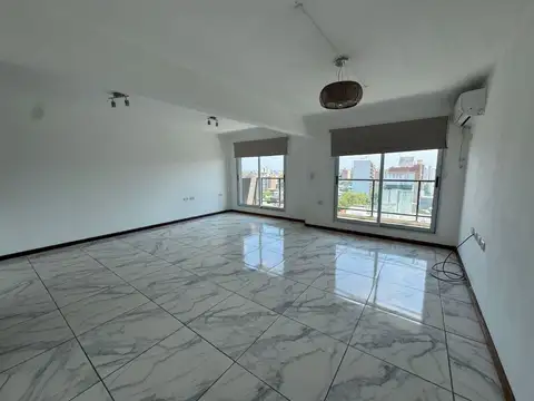 Departamento en Alquiler de 4 ambientes