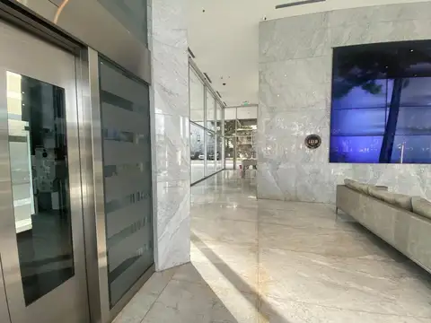 Alquiler Oficina 557 m2 planta entera 9 cocheras Edif. Proa Vicente López