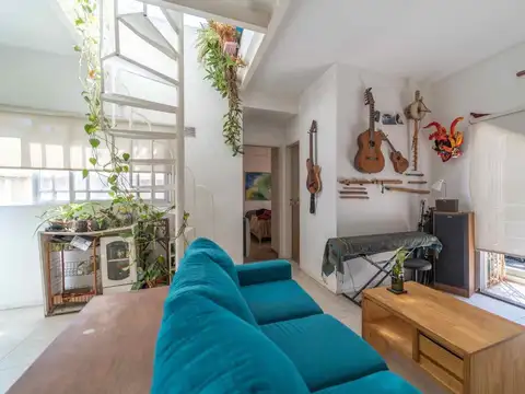 Depto Tipo Casa en Venta en Villa del Parque, USD 109.900