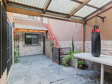 Casa en Venta en Villa Lugano, USD 250.000