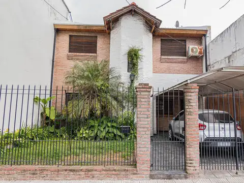 Casa Multifamiliar en Villa Lugano