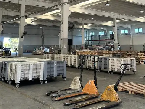 Galpon en Alquiler A Estrenar