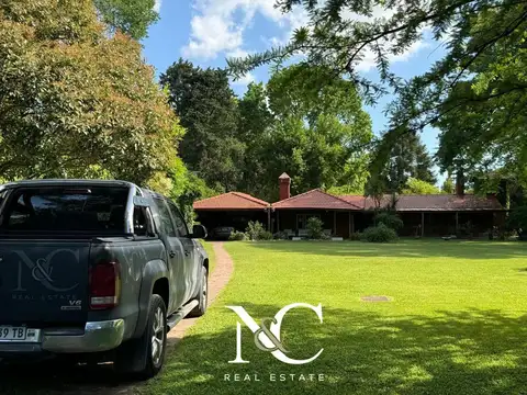 Casa quinta  en venta en San Vicente Godoy Cruz al 100 Barrio el pilar