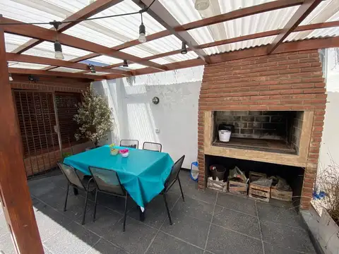 Casa en Venta en Parque Luro, USD 210.000