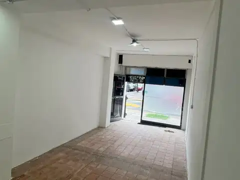 Local comercial y uso profesional en San Cristobal Alquiler