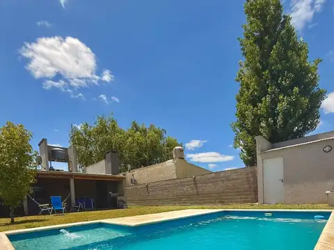 VENTA CASA 3 AMBIENTES SAN MIGUEL DEL MONTE