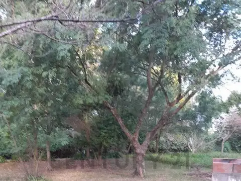 Casa 2 ambientes con 2 baños