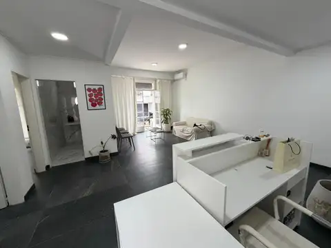 Oficina Comercial, San Isidro, Belgrano  piso 1 al frente 