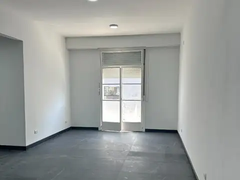 Oficina en Alquiler en San Isidro Centro, USD 900