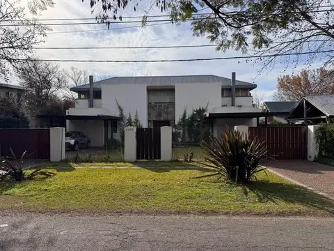 Casa en Venta en Fisherton, Rosario