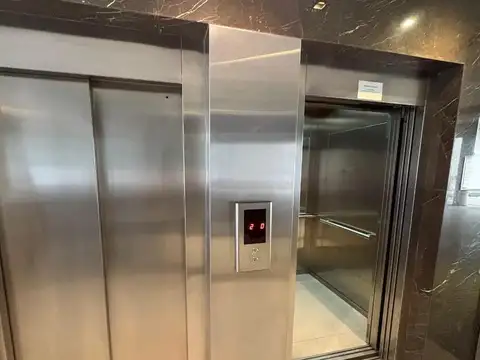 Oficina Monoambiente con 2 baños