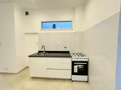 Depto Tipo Casa en Alquiler al Noreste