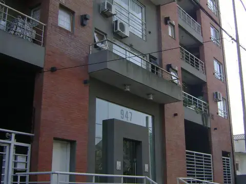 Saenz Peña al 900