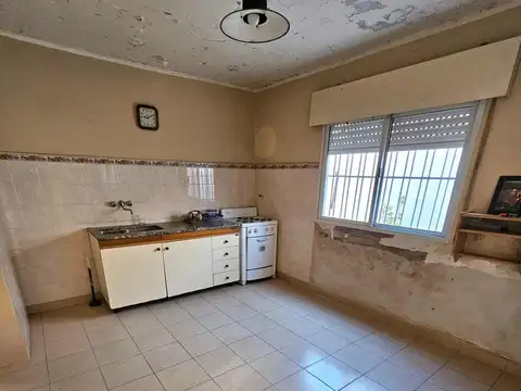 Casa en Venta en San Nicolas De Los Arroyos, USD 110.000