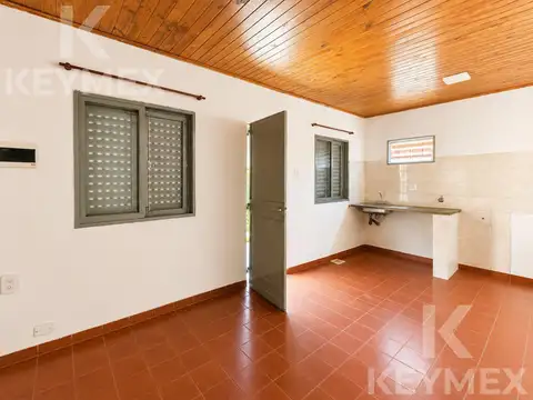 Casa 2 ambientes con 1 baño