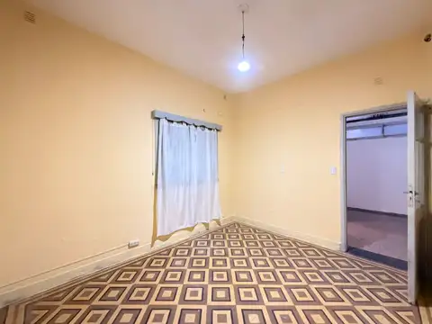 Depto Tipo Casa 2 ambientes con 1 baño