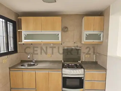 HERMOSO Y LUMINOSO DUPLEX EN MAIPU