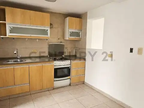 60 Granaderos , Piso 0