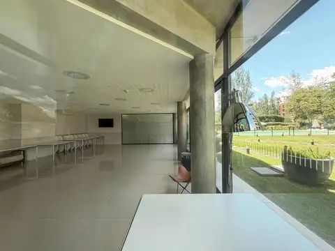 Oficina 3 ambientes con 1 baño