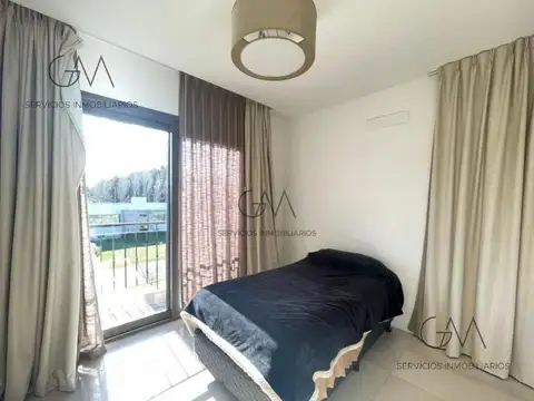 Av. Jorge Newbery al 5000