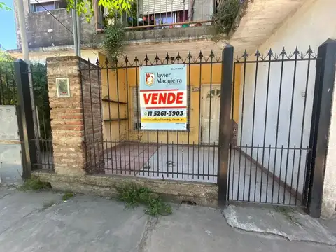 MONTES DE OCA 2100