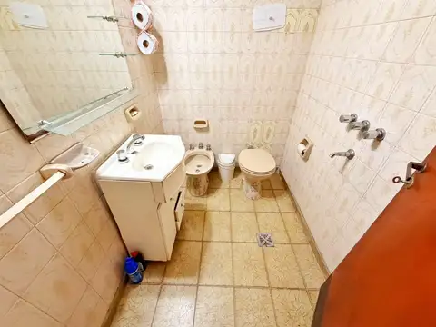 VENTA CASA 4 AMBIENTES LANÚS OESTE