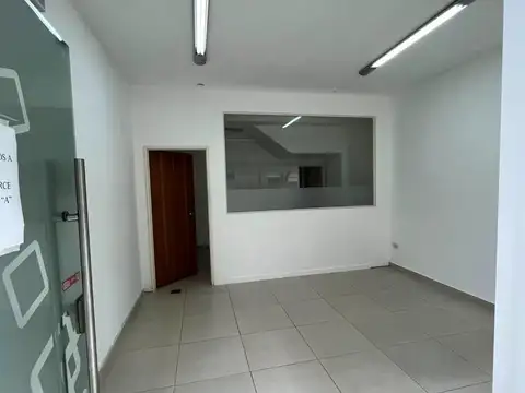 Ovidio Lagos 900