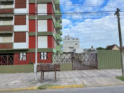 COSTANERA 500, Piso 1