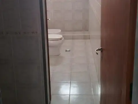 Departamento 4 ambientes con 1 baño