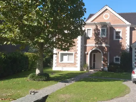 Casa  en Venta en Ayres Del Pilar, Pilar, G.B.A. Zona Norte