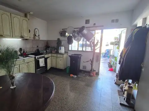 Local en Venta 65 años
