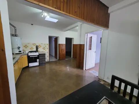 Casa en Venta en Turdera, USD 79.000
