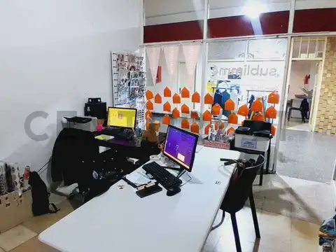 Oficina Monoambiente con 2 baños