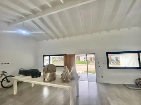 Casa en Venta en Pinamar, USD 410.000