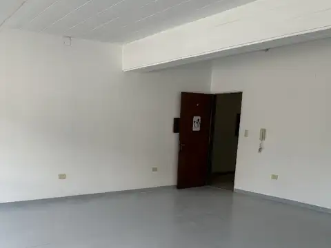 Dr Juan Bautista Justo 100, Piso 1