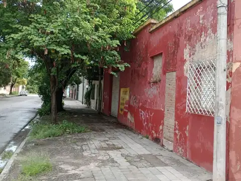 TUCUMAN 3800 - GRAN OCHAVA EN VENTA - SANTA FE