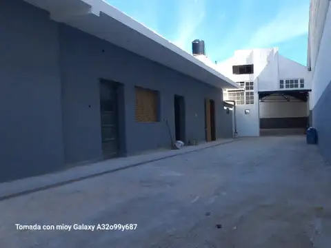 Galpon en Venta en Villa Lynch, USD 320.000