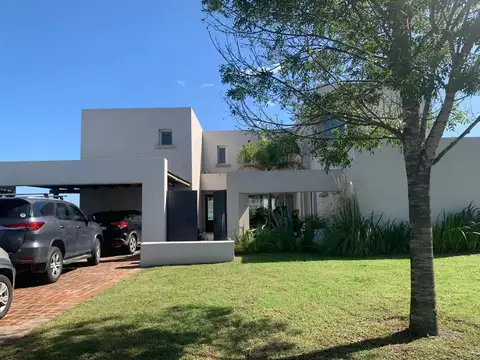 Km 45 Panamericana-Barrio Muelles. Puertos. Escobar