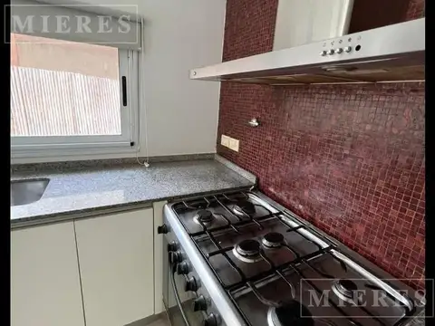 Casa en venta en Los Sauces, lote interno, Nordelta.