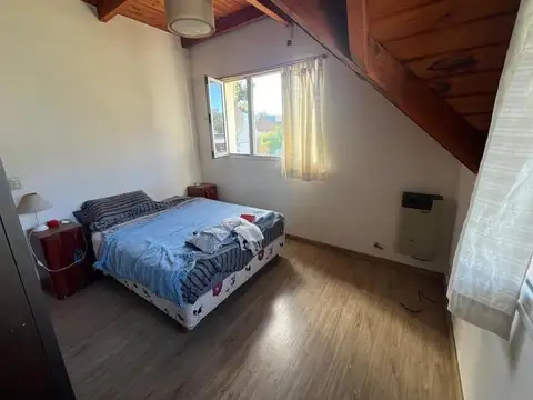 Depto Tipo Casa 3 ambientes con 1 baño