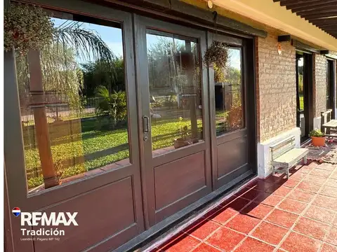 Casa en Venta en Barranqueras, USD 260.000