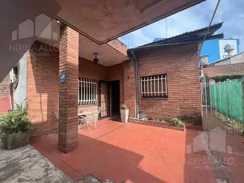Casa en Venta en Castelar Sur, USD 160.000
