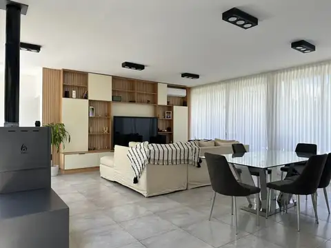 Casa en Alquiler 4 años