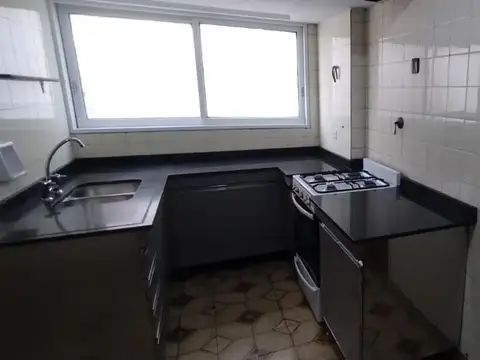 Avenida Rivadavia 8300